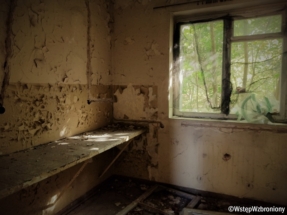 B4