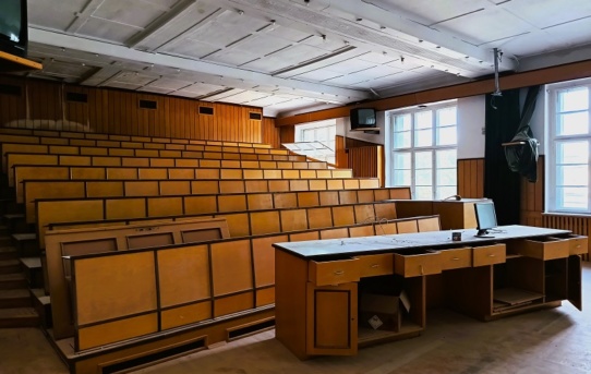 Wydział Chemii i Fizyki Uniwersytetu***